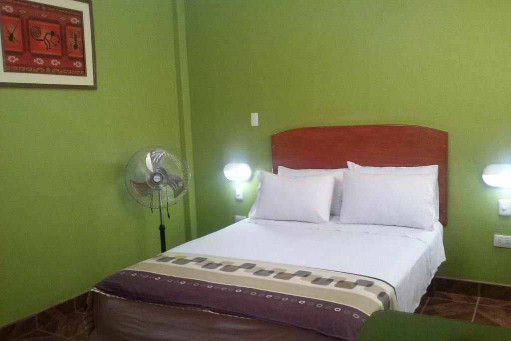 Hostal Real Alcazar Nazca Eksteriør bilde